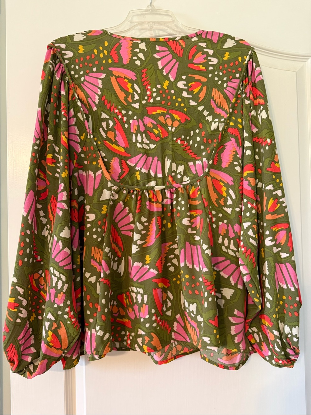 Michelle McDowell Olive Green Floral Tie-Front Women’s Top - Picture 2 of 3